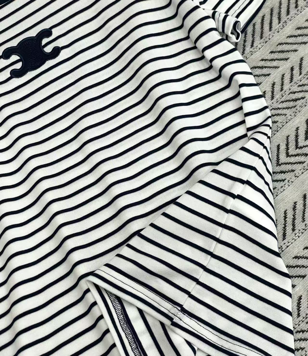 CEL1NE 凱旋門ストライプTシャツ【50％割引+送料無料】