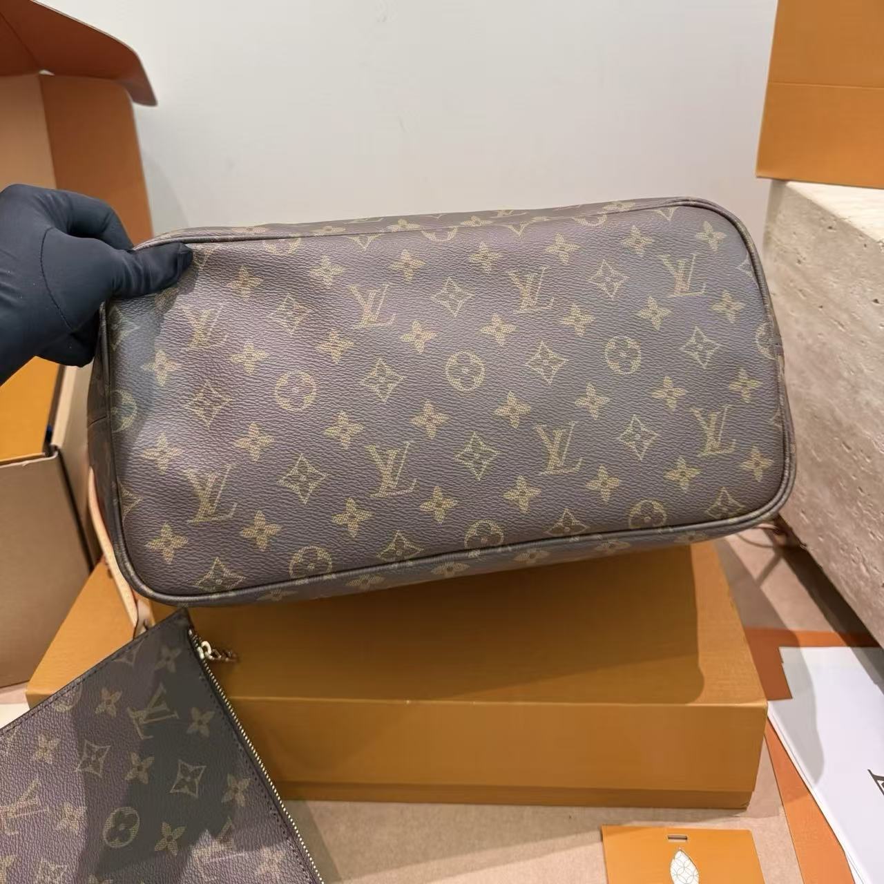 LV Neverfullショッピングバッグ【50％割引+送料無料】