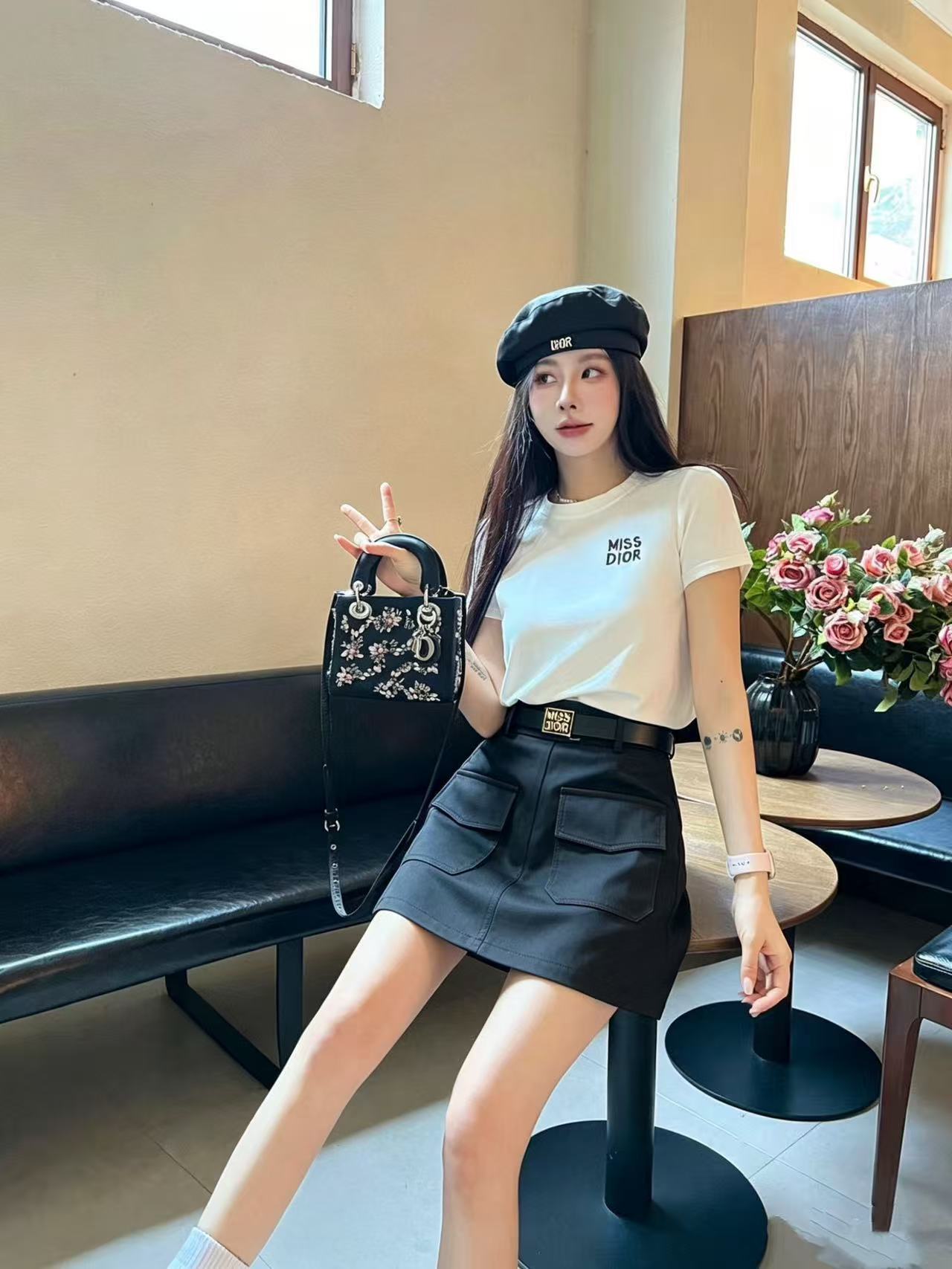 DIOR 高級Tシャツ＋スカート 2点セット【50％割引+送料無料】