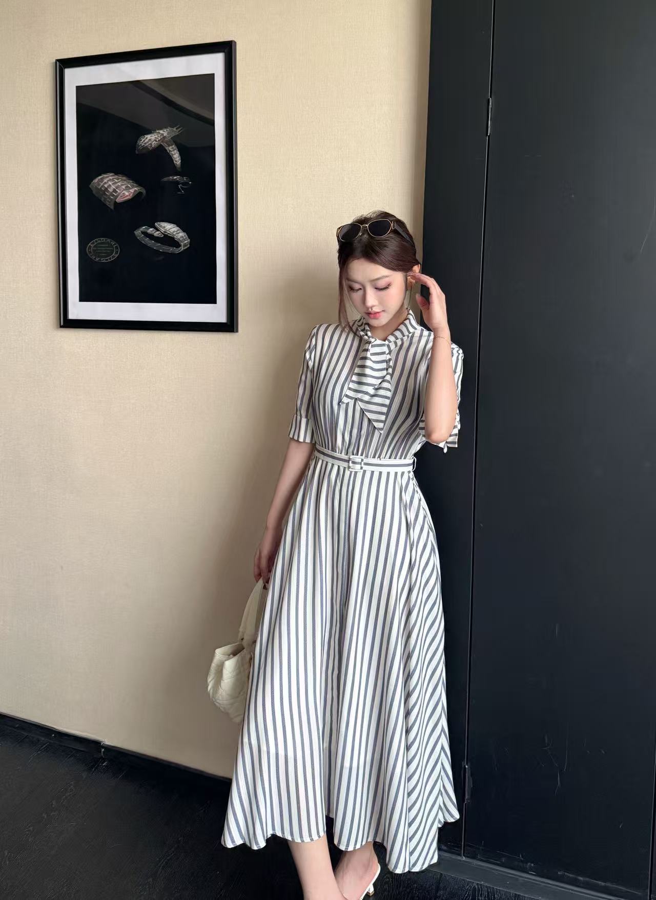 DIOR 上質なストライプ柄ドレス【50％割引+送料無料】