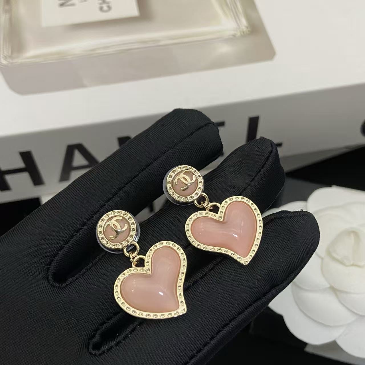 CHANE1 ダブルCハート ピンクスタッドピアス【50％割引+送料無料】