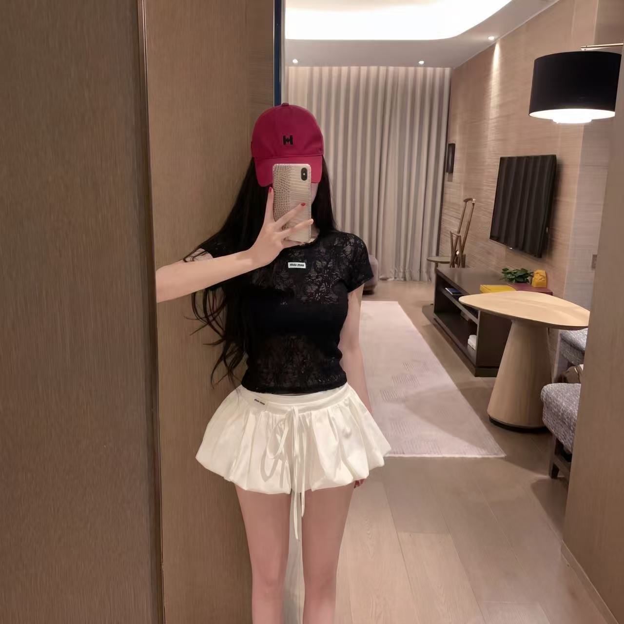 M1UM1U レースTシャツ＋スカート ツーピースセット【50％割引+送料無料】