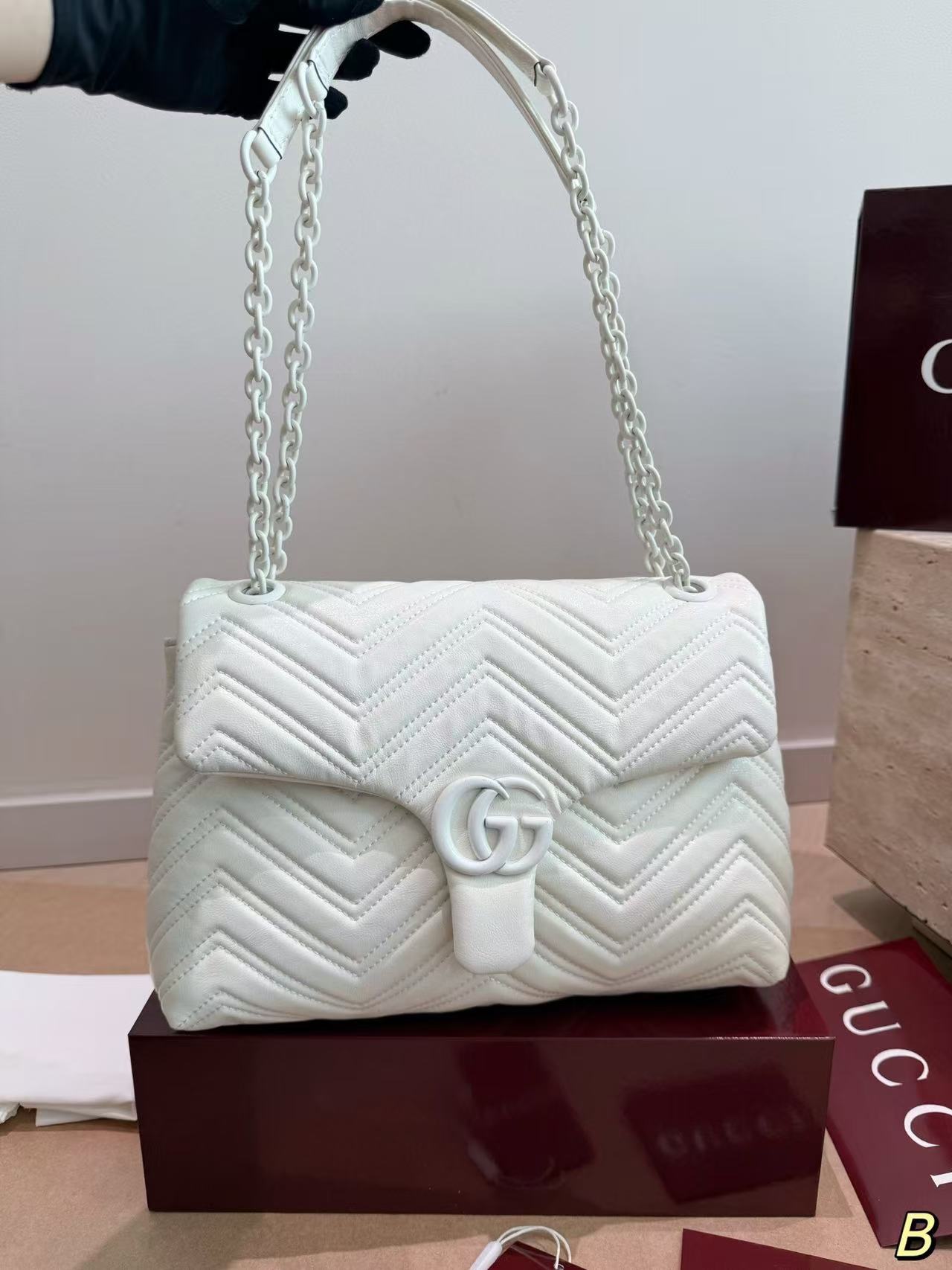 GUCC1 Soft Marmontチェーンバッグ【50％割引+送料無料】