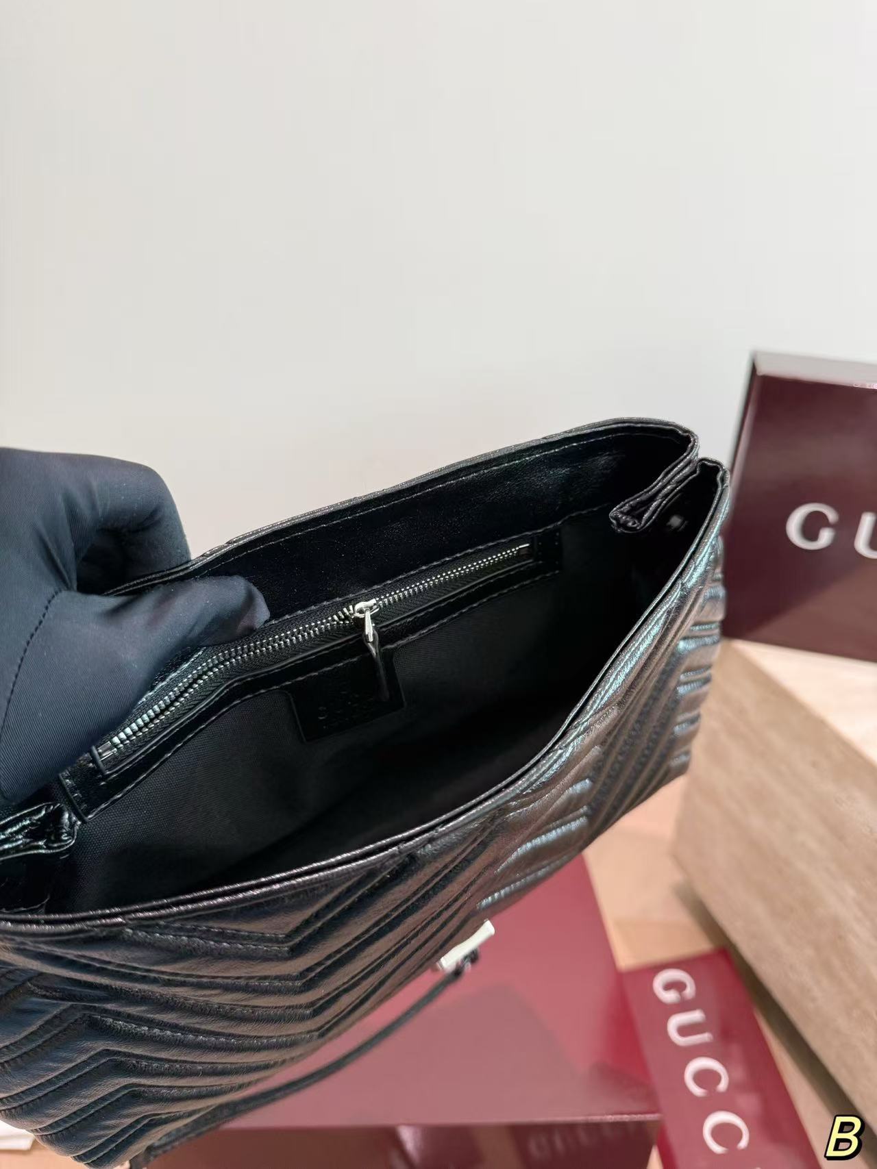 GUCC1 Soft Marmontチェーンバッグ【50％割引+送料無料】