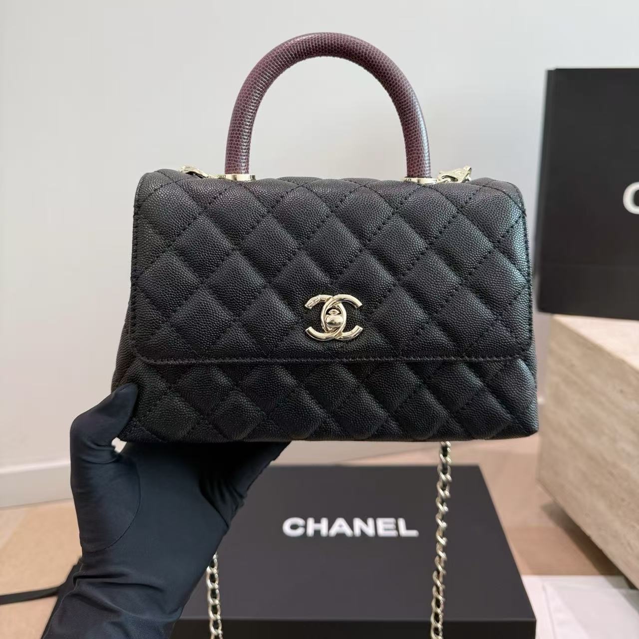 CHANE1 チェーンハンドバッグ【50％割引+送料無料】