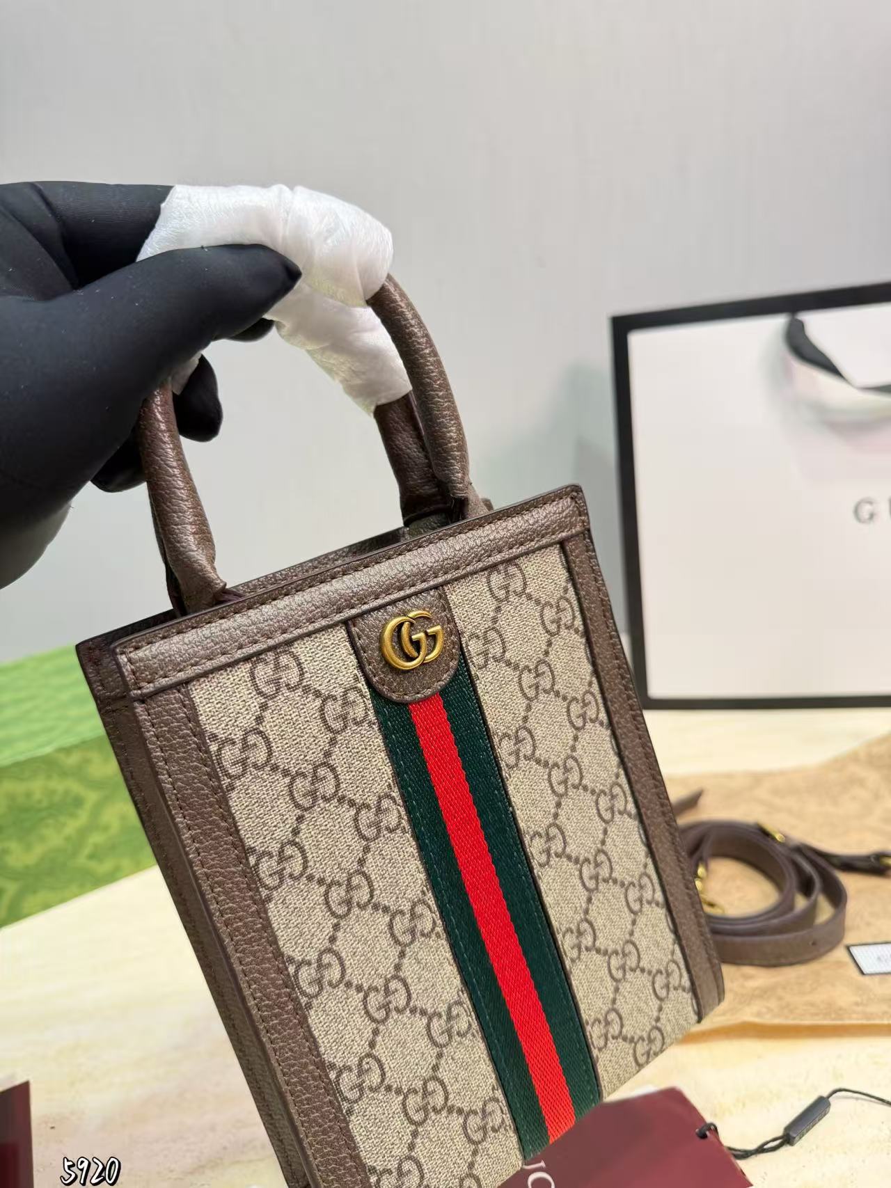 GUCCI ジャカードトートバッグ【50％割引+送料無料】