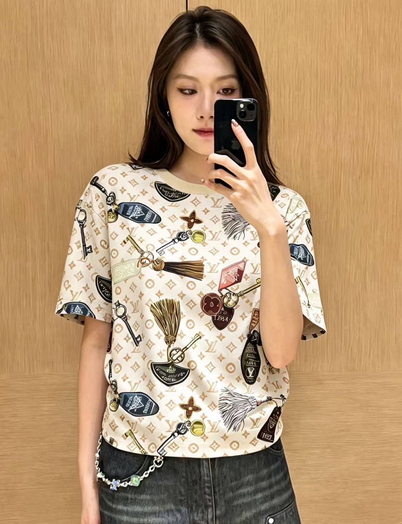 LVプリントTシャツ【50％割引+送料無料】