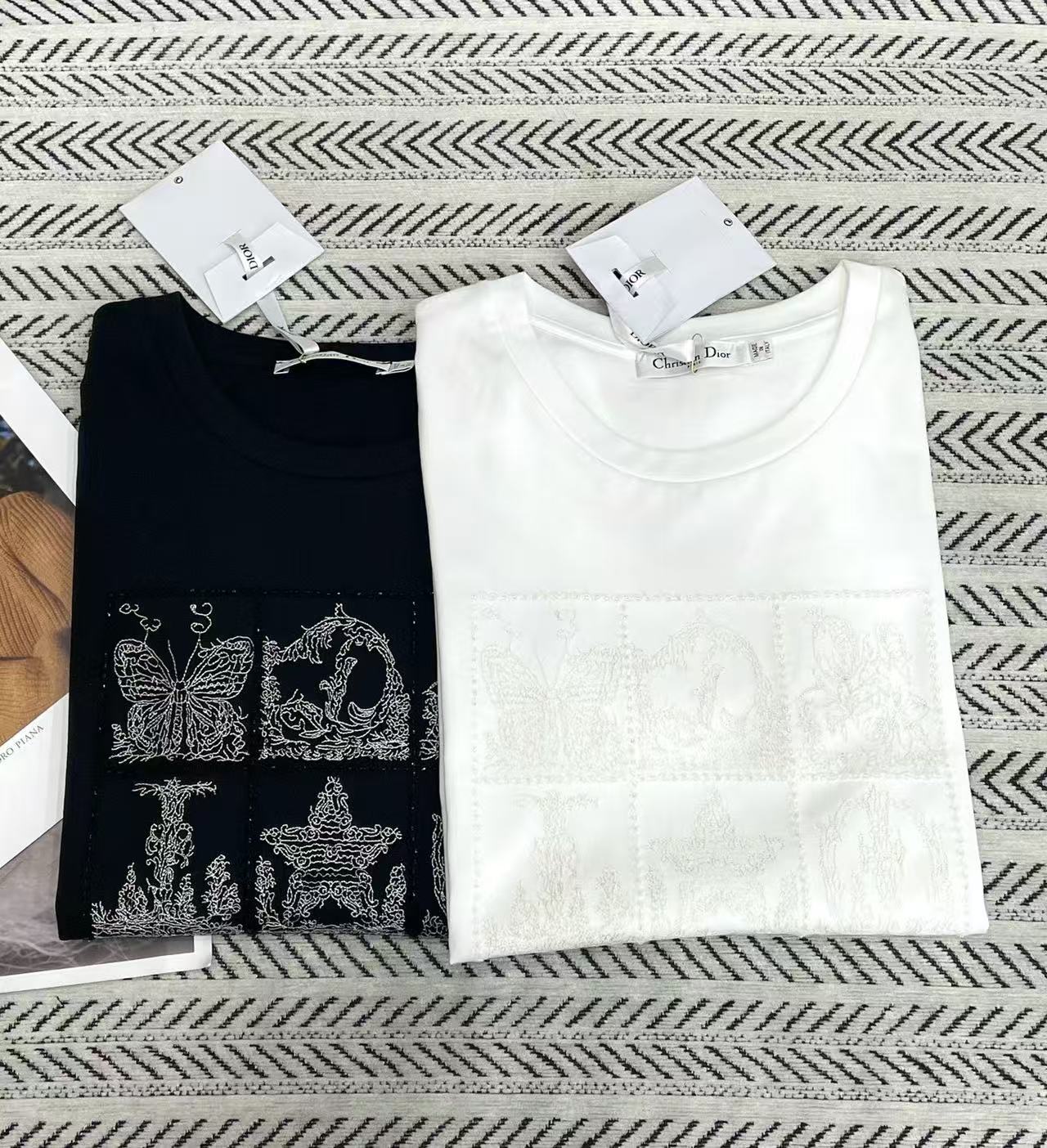 DI0R金糸で​​刺繍された五芒星の蝶のTシャツ【50％割引+送料無料】