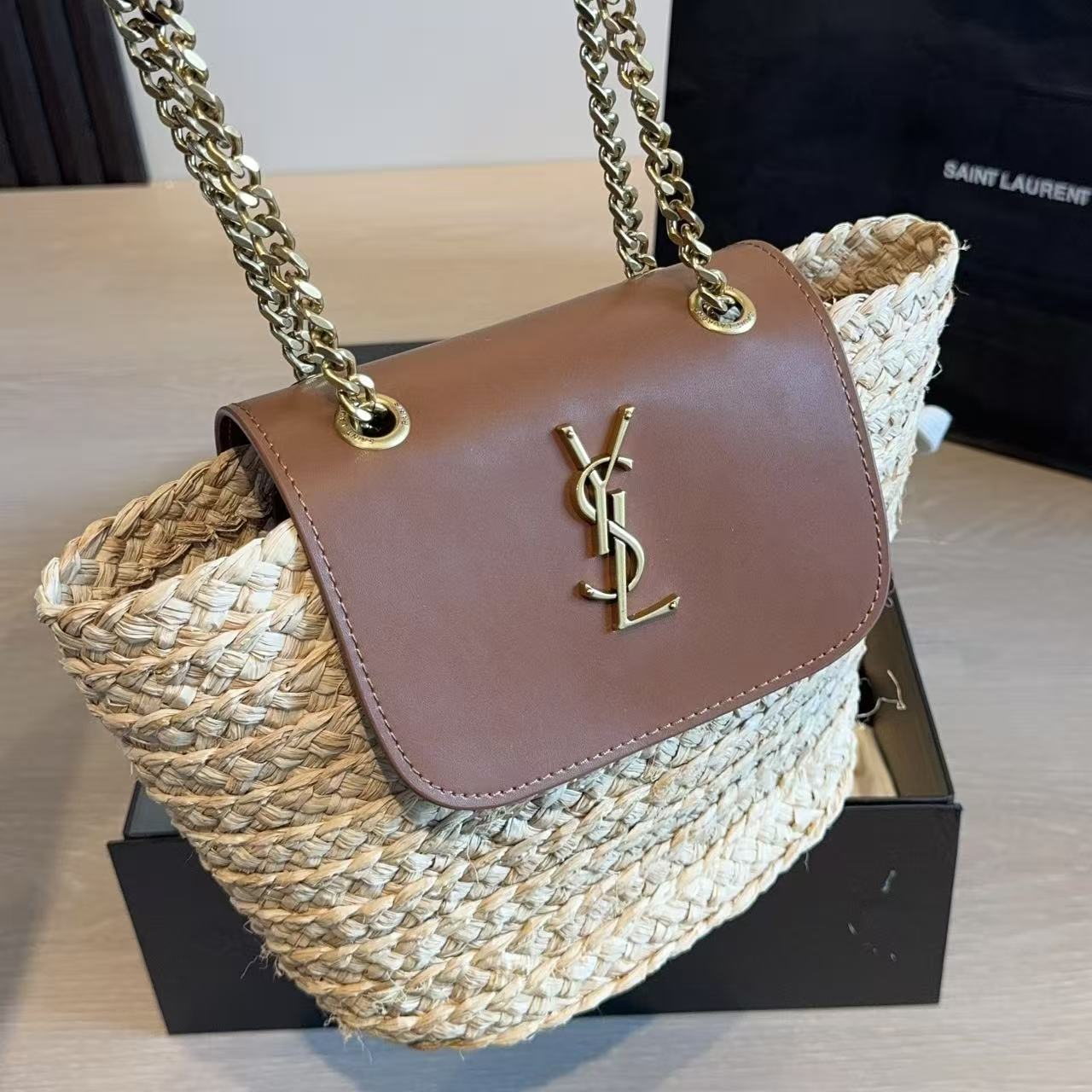 YSLチェーンストローバッグ【50％割引+送料無料】