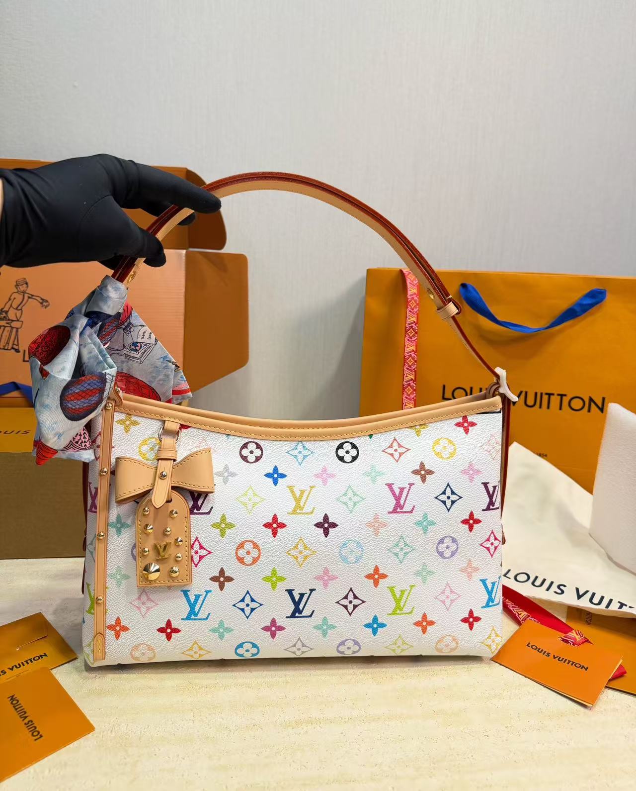 LV carryall脇下バッグ【50％割引+送料無料】