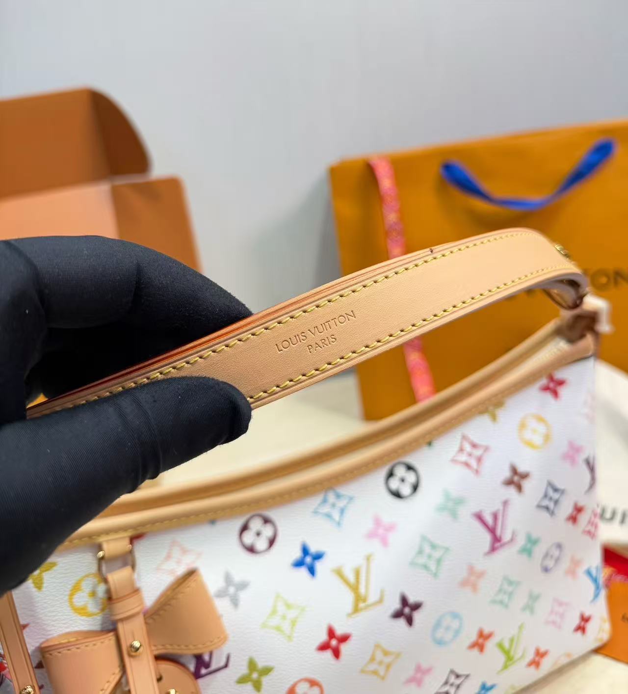 LV carryall脇下バッグ【50％割引+送料無料】