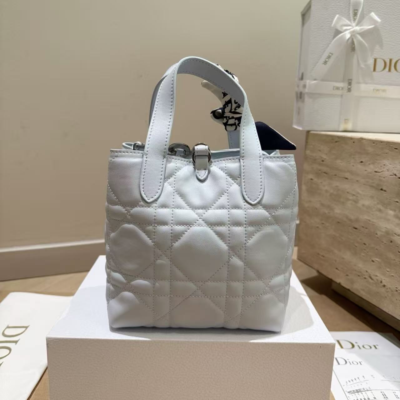 DI0R Toujoursハンドバッグ【50％割引+送料無料】