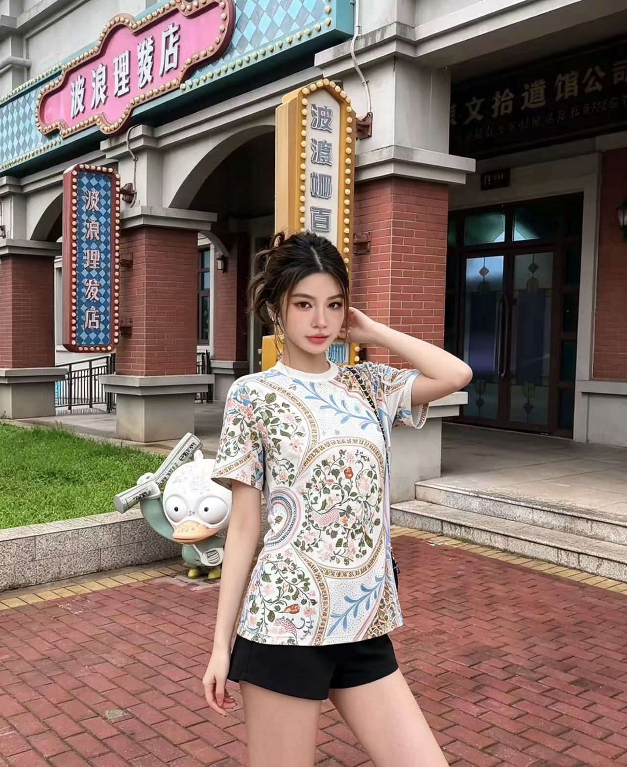 LVプリントTシャツ【50％割引+送料無料】