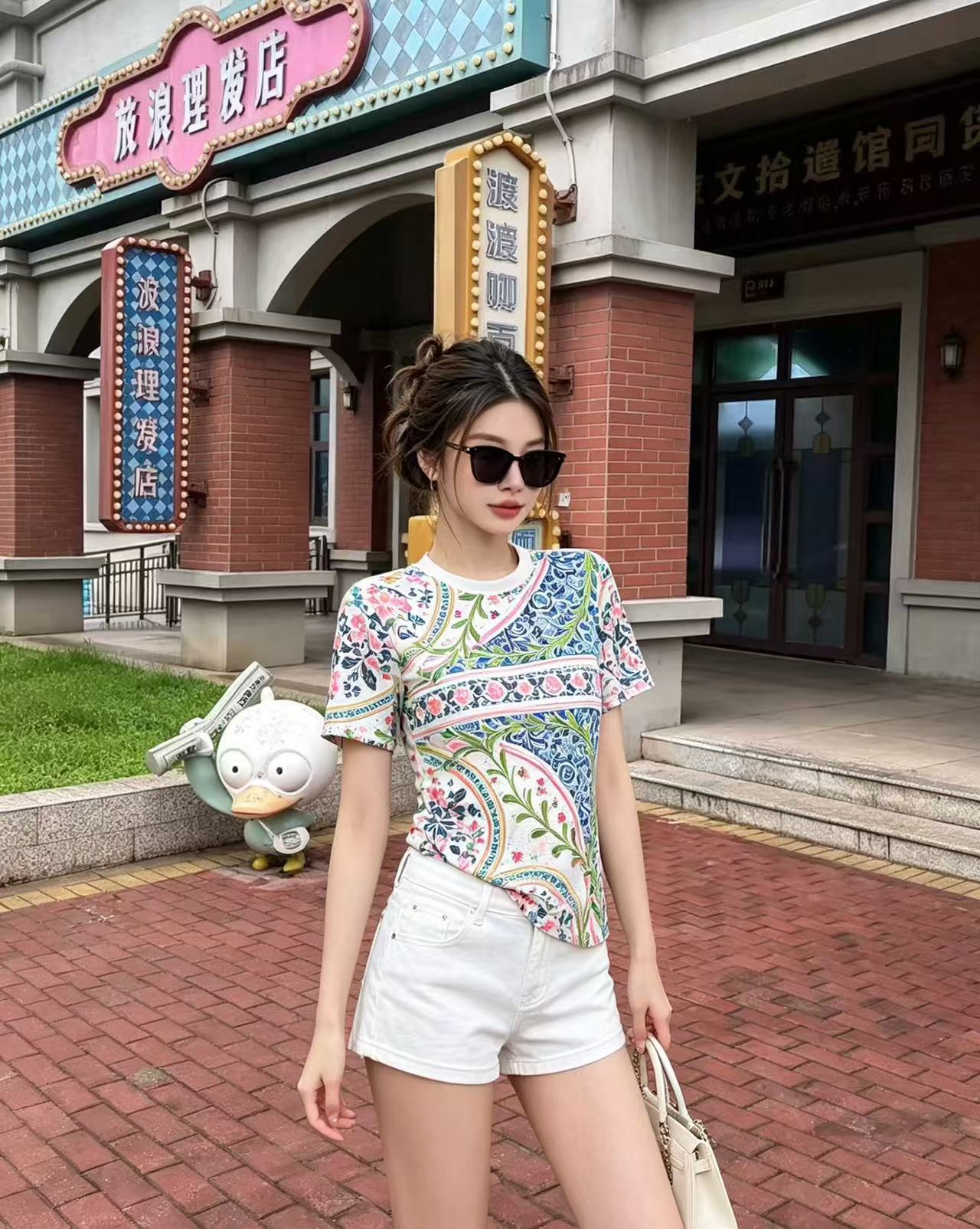 LVプリントTシャツ【50％割引+送料無料】