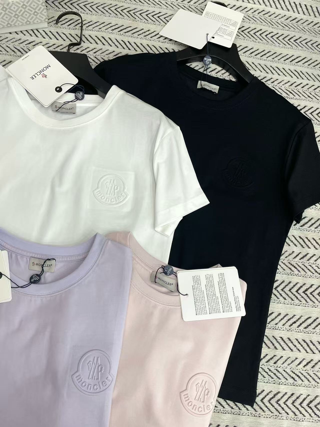 M0NCLER シンプルロゴTシャツ【50％割引+送料無料】
