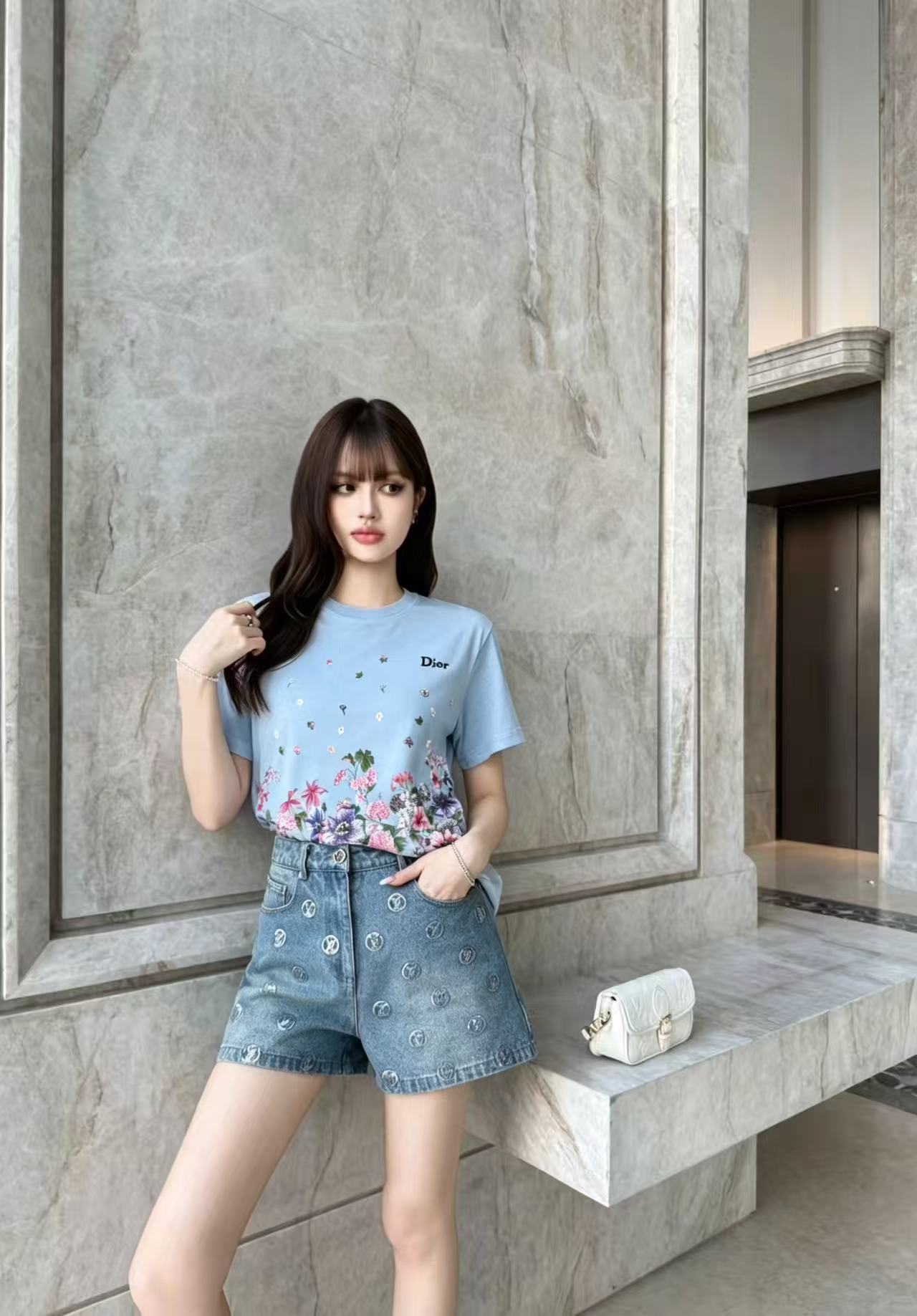 DI0Rプリント文字Tシャツ【50％割引+送料無料】