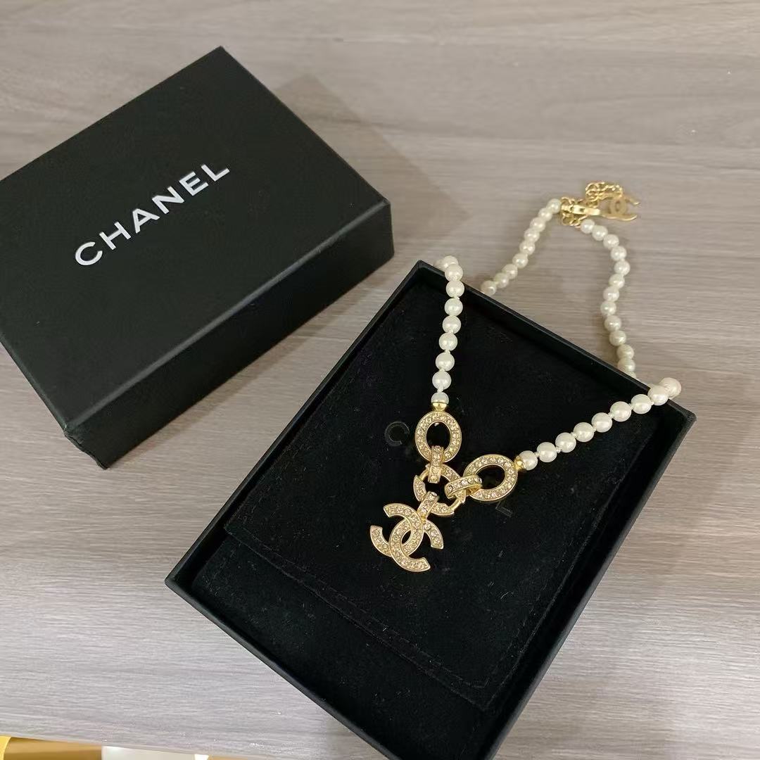 CHANE1 ダブルCダイヤモンドネックレス【50％割引+送料無料】