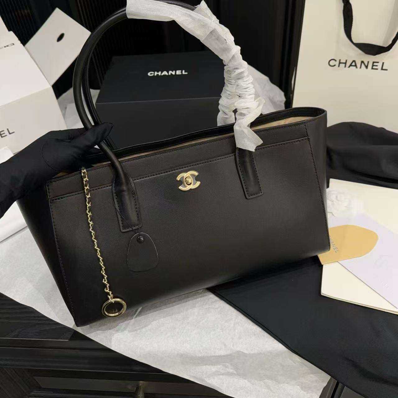 CHANE1 ダブルC レザートートバッグ【50％割引+送料無料】