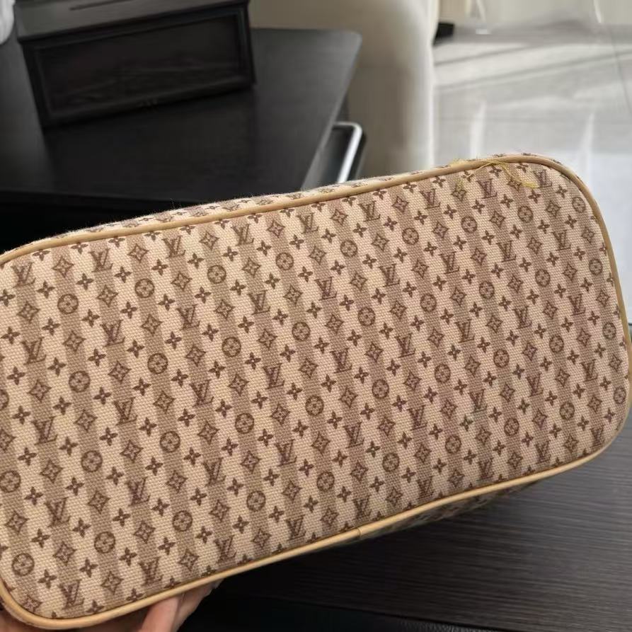 LV Neverfullトートバッグ【50％割引+送料無料】