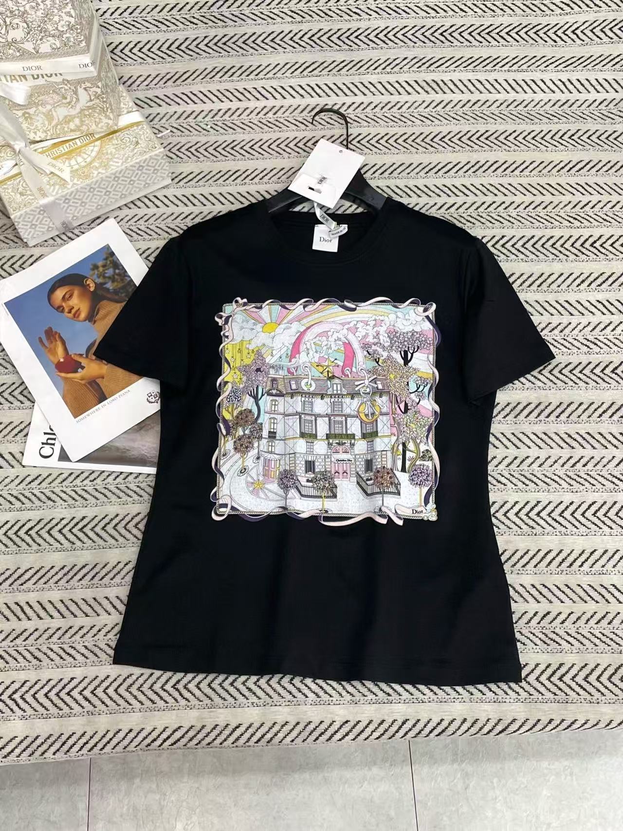 DI0Rプリント入り城柄Tシャツ【50％割引+送料無料】