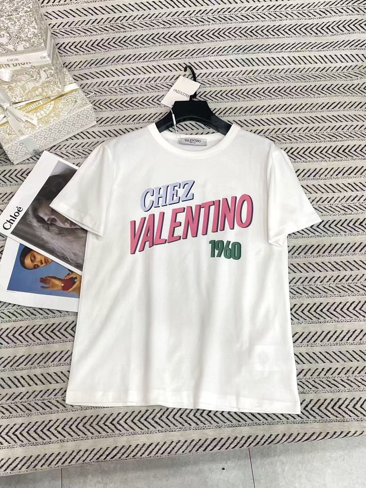 VALENT1NO レターTシャツ【50％割引+送料無料】