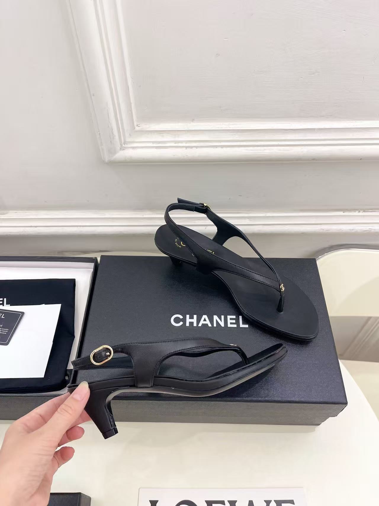 CHANE1 高品質ダブルCチャンキーヒールハイヒール【50％割引+送料無料】