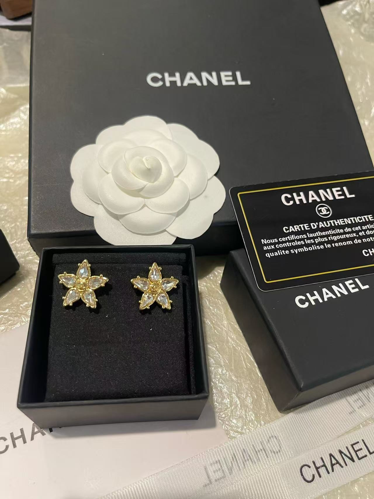 CHANE1 ダブルC ダイヤモンドスタッドピアス【50％割引+送料無料】