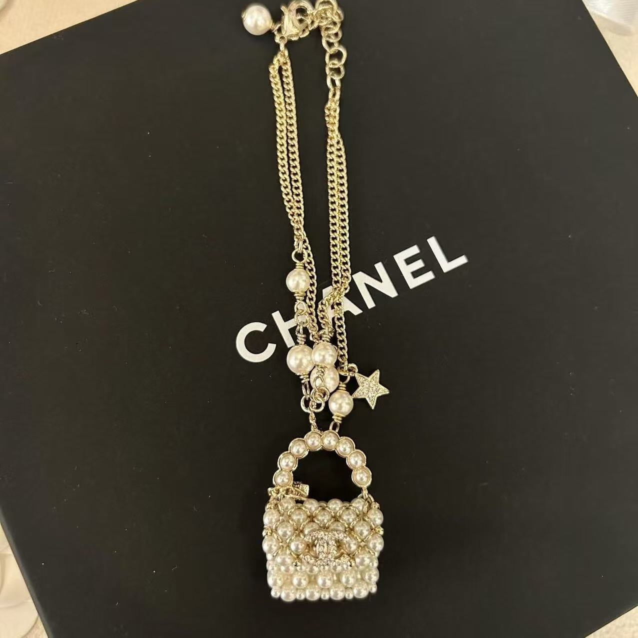 CHANE1 ダブルCパールブレスレット【50％割引+送料無料】