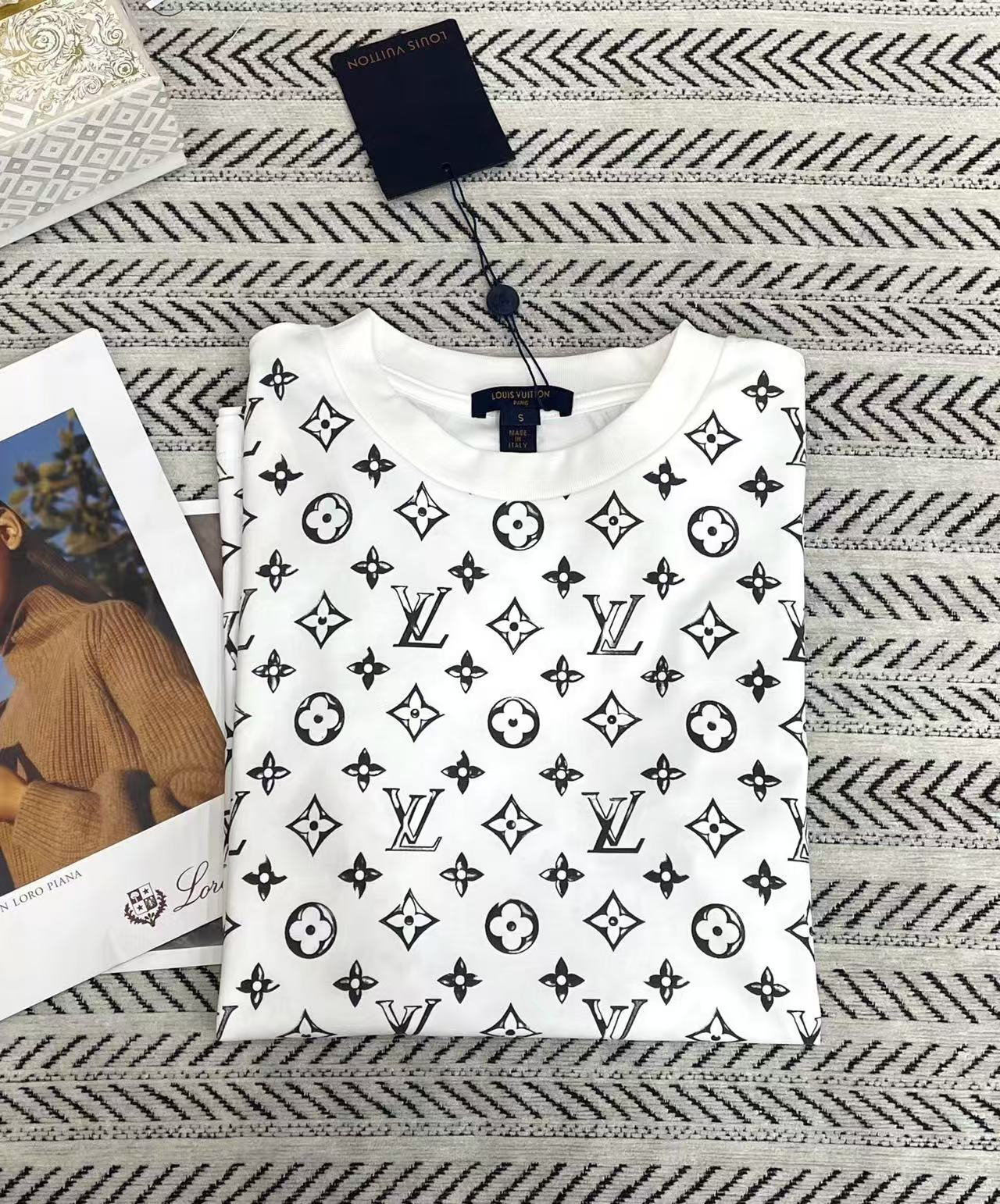 LVプリントTシャツ【50％割引+送料無料】