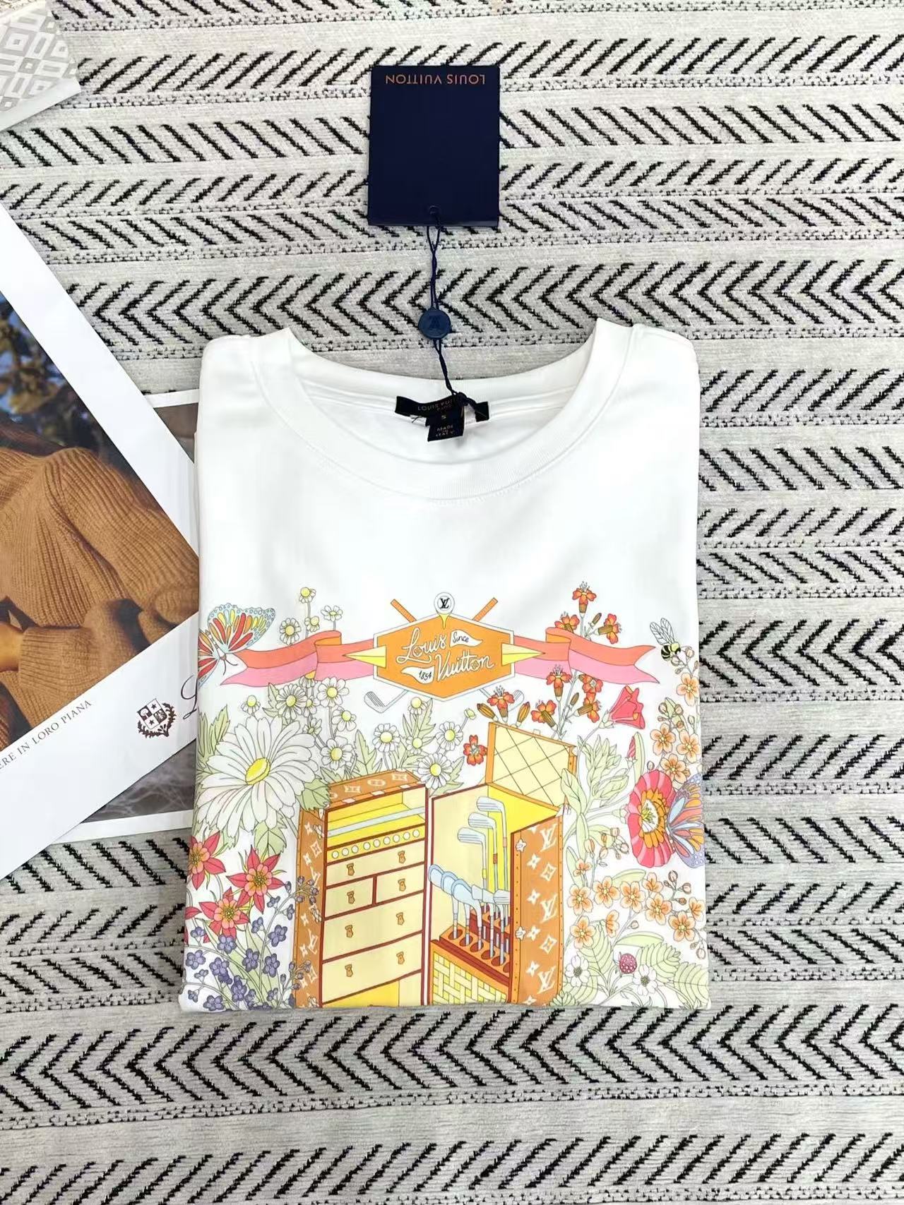 LVプリント文字Tシャツ【50％割引+送料無料】