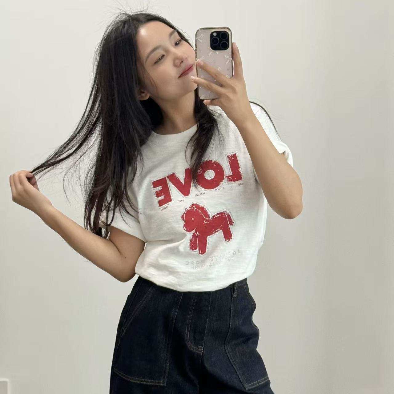 L0WEW ラインストーンレターTシャツ【50％割引+送料無料】