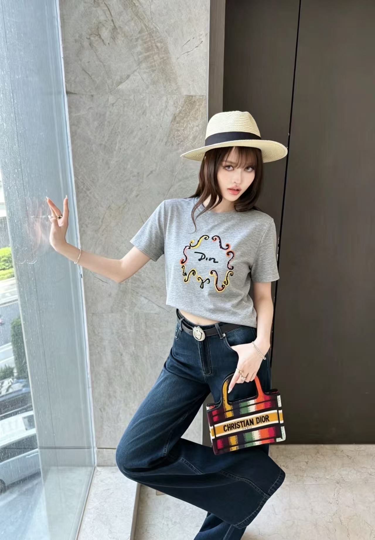 DI0Rビーズ刺繍文字Tシャツ【50％割引+送料無料】