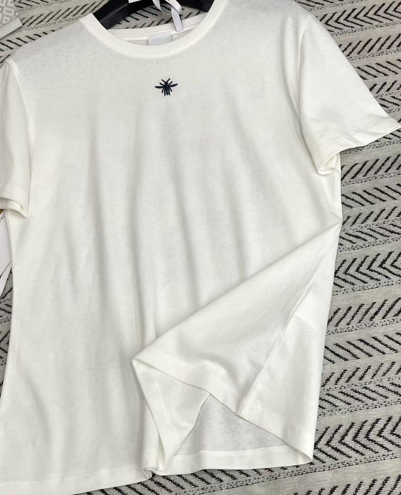 DI0R刺繍入り五芒星プリントTシャツ【50％割引+送料無料】
