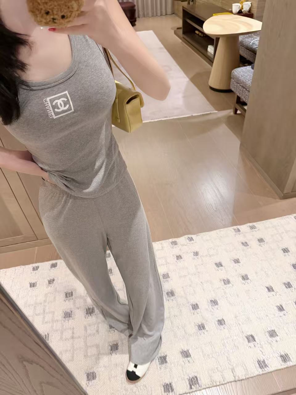 CHANE1 ダブルC ベスト＋パンツ ツーピースセット【50％割引+送料無料】