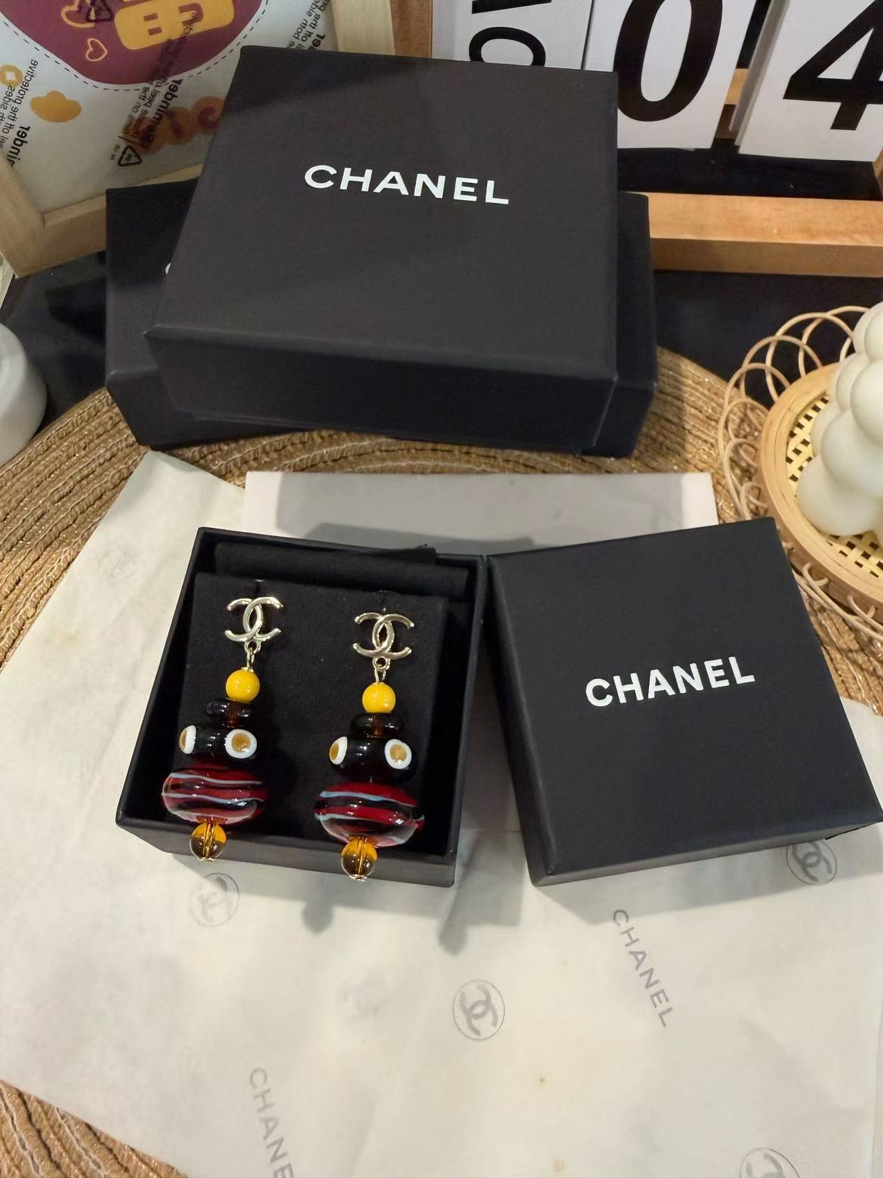 CHANE1 カラフルダブルCガラスイヤリング【50％割引+送料無料】