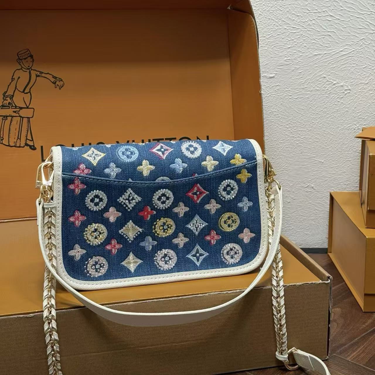 LV Dianeバゲットハンドバッグ【50％割引+送料無料】