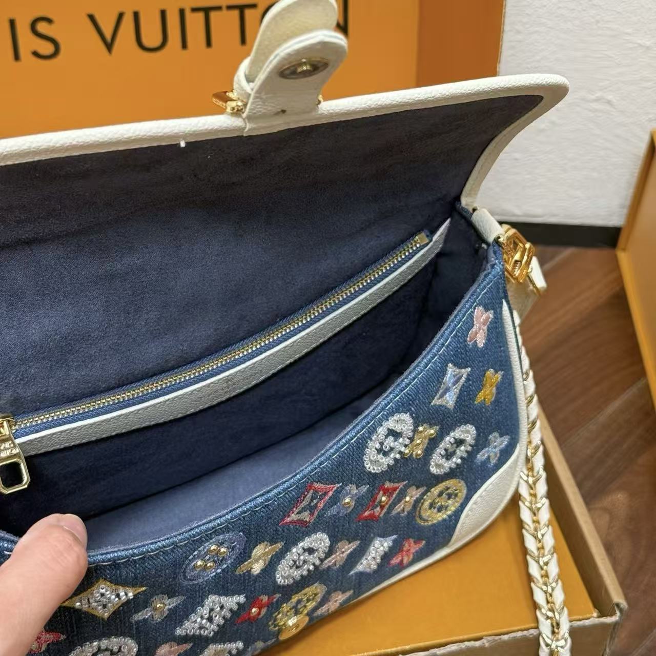 LV Dianeバゲットハンドバッグ【50％割引+送料無料】