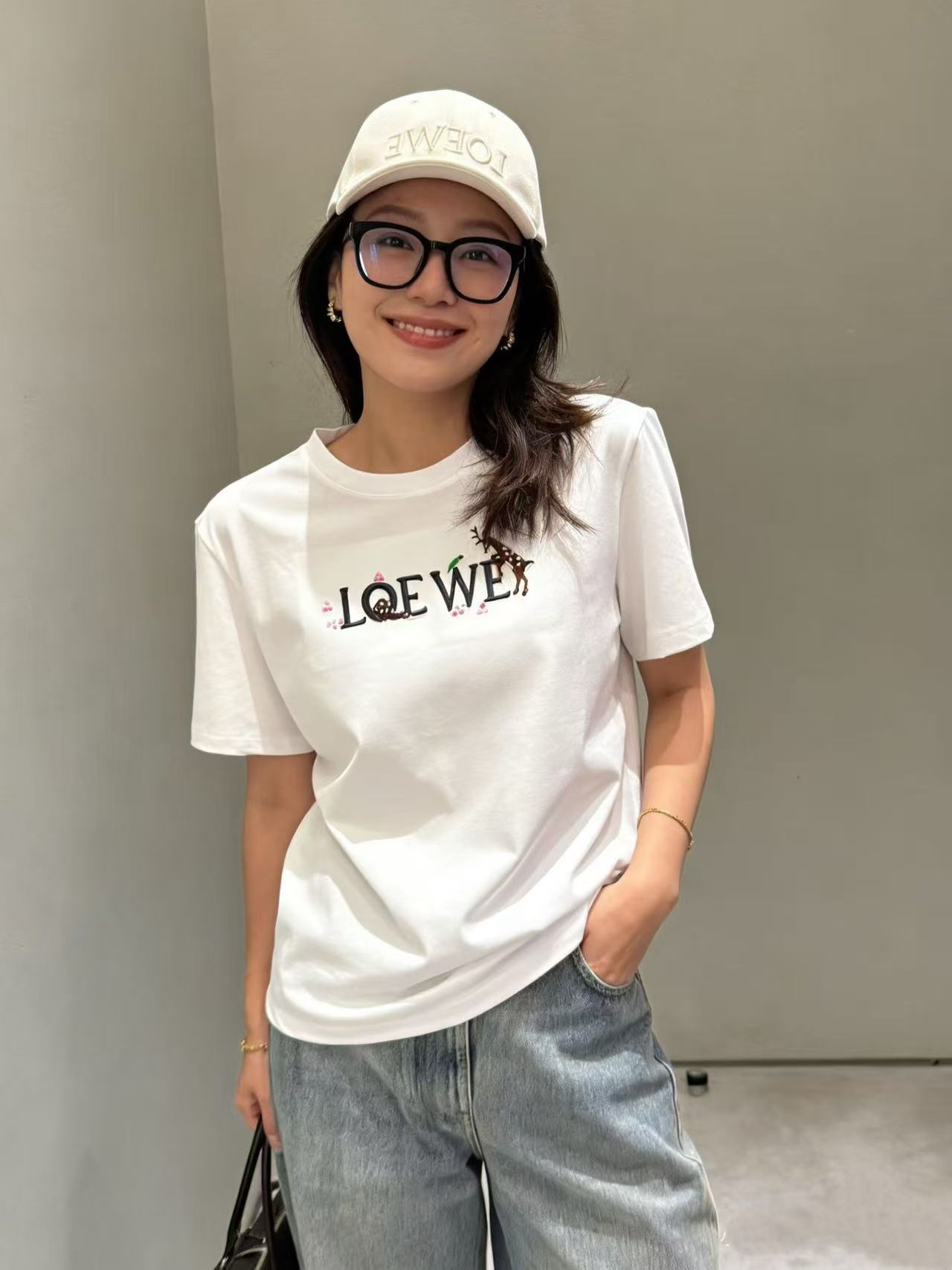 LOEWE 刺繍入りレターTシャツ【50％割引+送料無料】