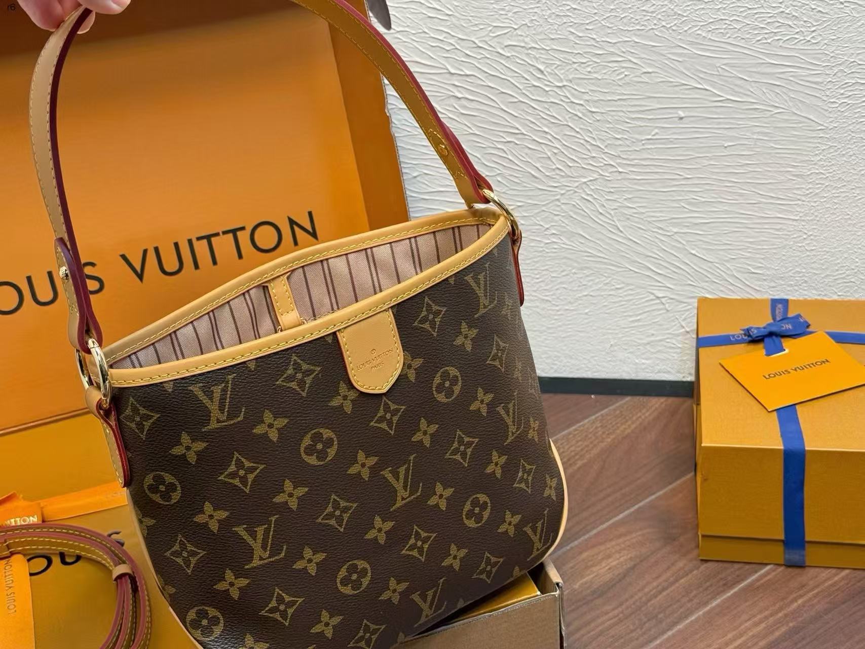 LV delightfulハンドバッグ【50％割引+送料無料】
