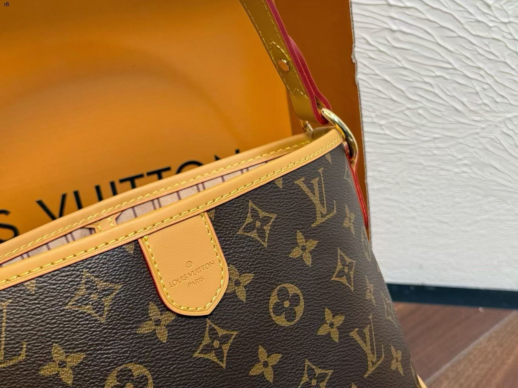 LV delightfulハンドバッグ【50％割引+送料無料】
