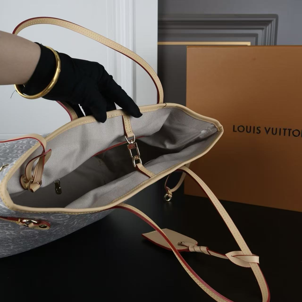 LV NEVERFULLデニムトートバッグ【50％割引+送料無料】