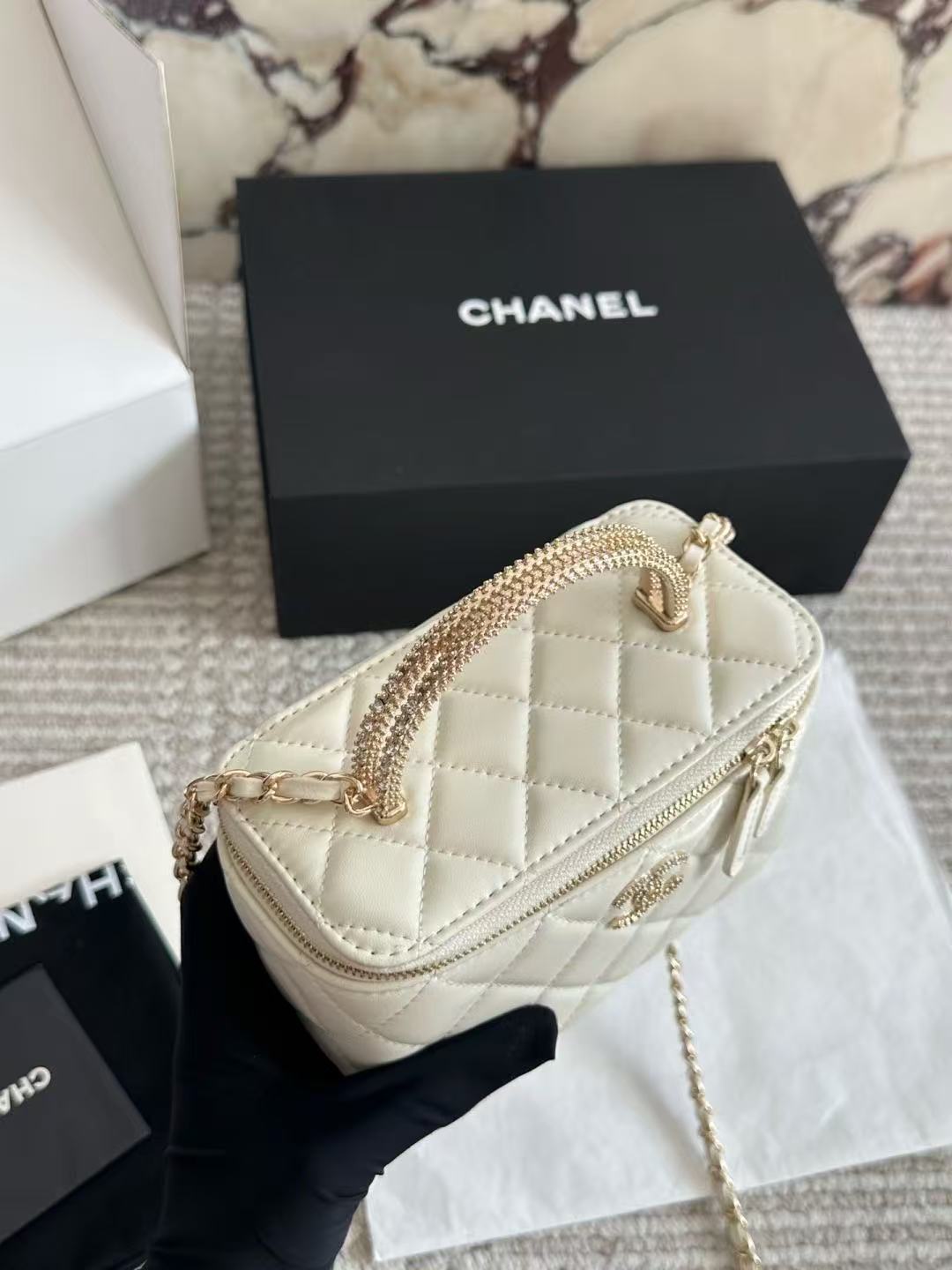 CHANE1 ダブルCチェック ラムスキン チェーンバッグ【50％割引+送料無料】