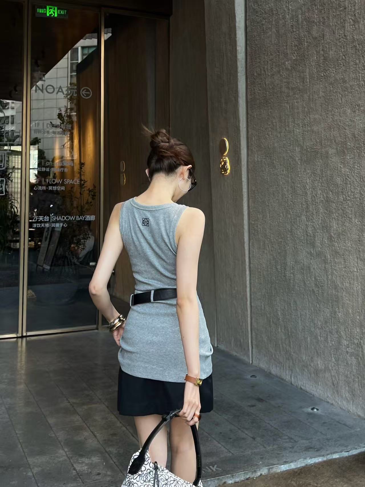 L0WEW シンプルベストロングTシャツ【50％割引+送料無料】