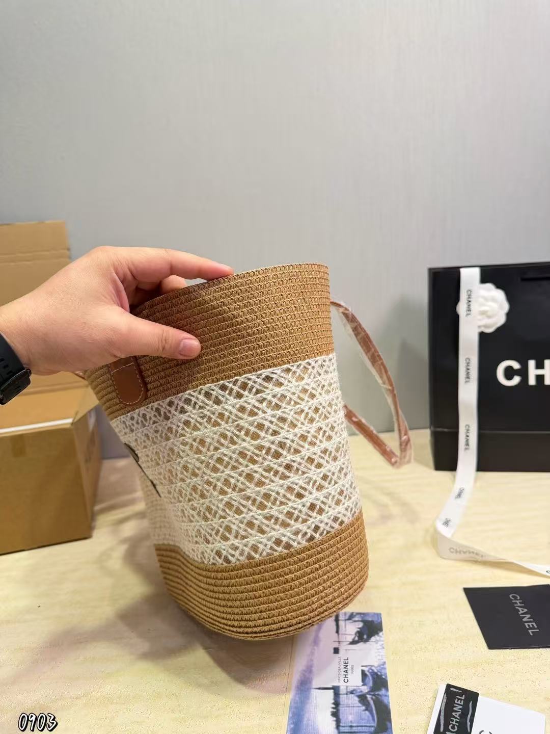 CHANE1ダブルCの麦わら帽子＋ハンドバッグ【50％割引+送料無料】