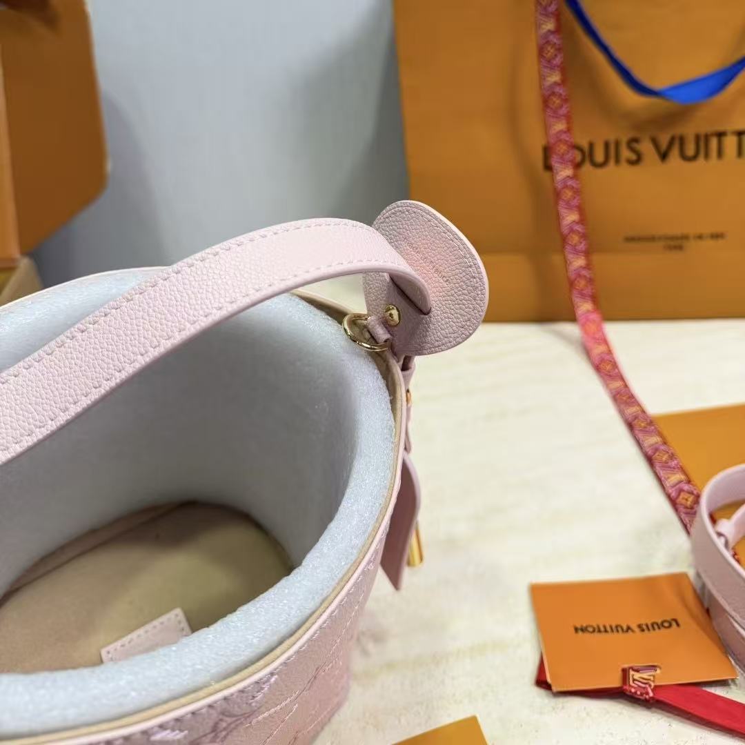 LV All InBBバケットバッグ【50％割引+送料無料】