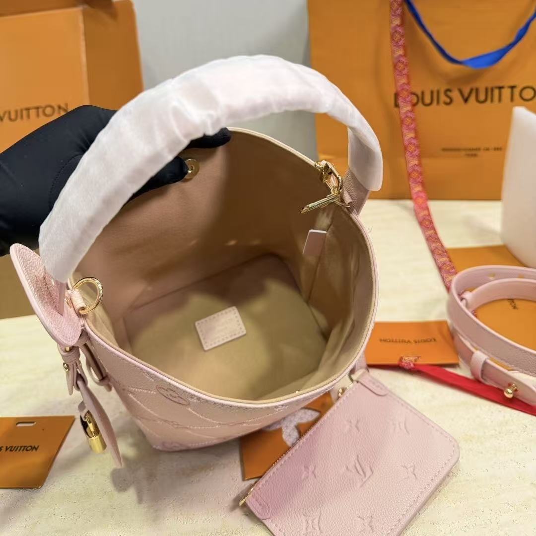 LV All InBBバケットバッグ【50％割引+送料無料】
