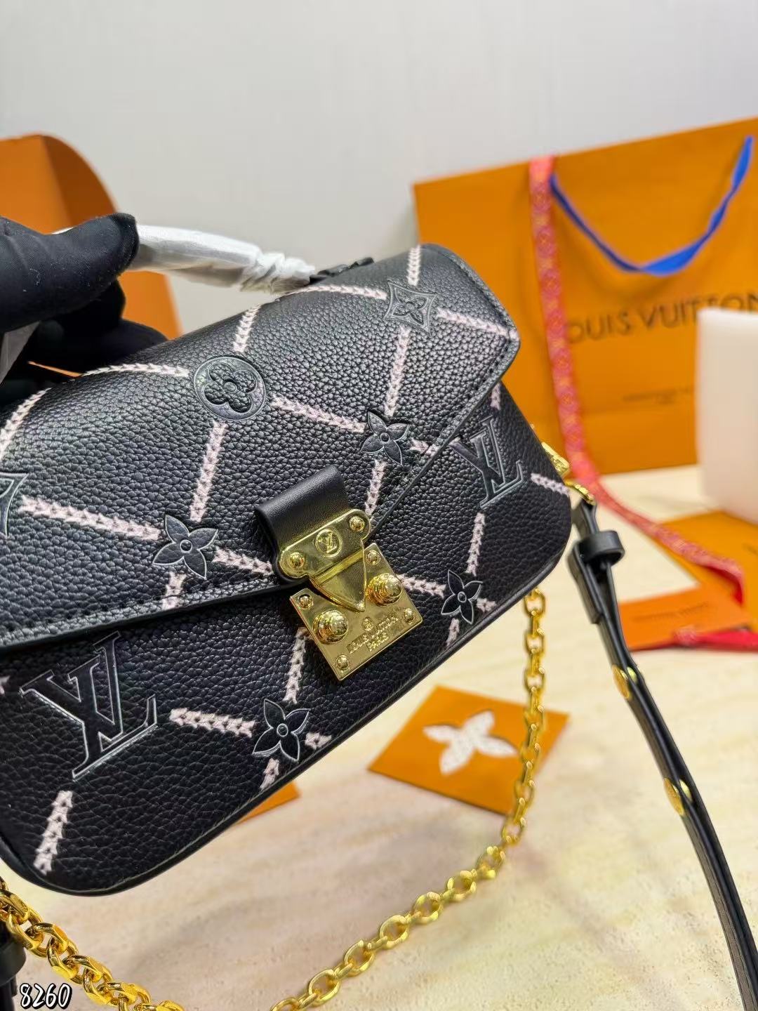 LV miniチェーンショルダーバッグ【50％割引+送料無料】
