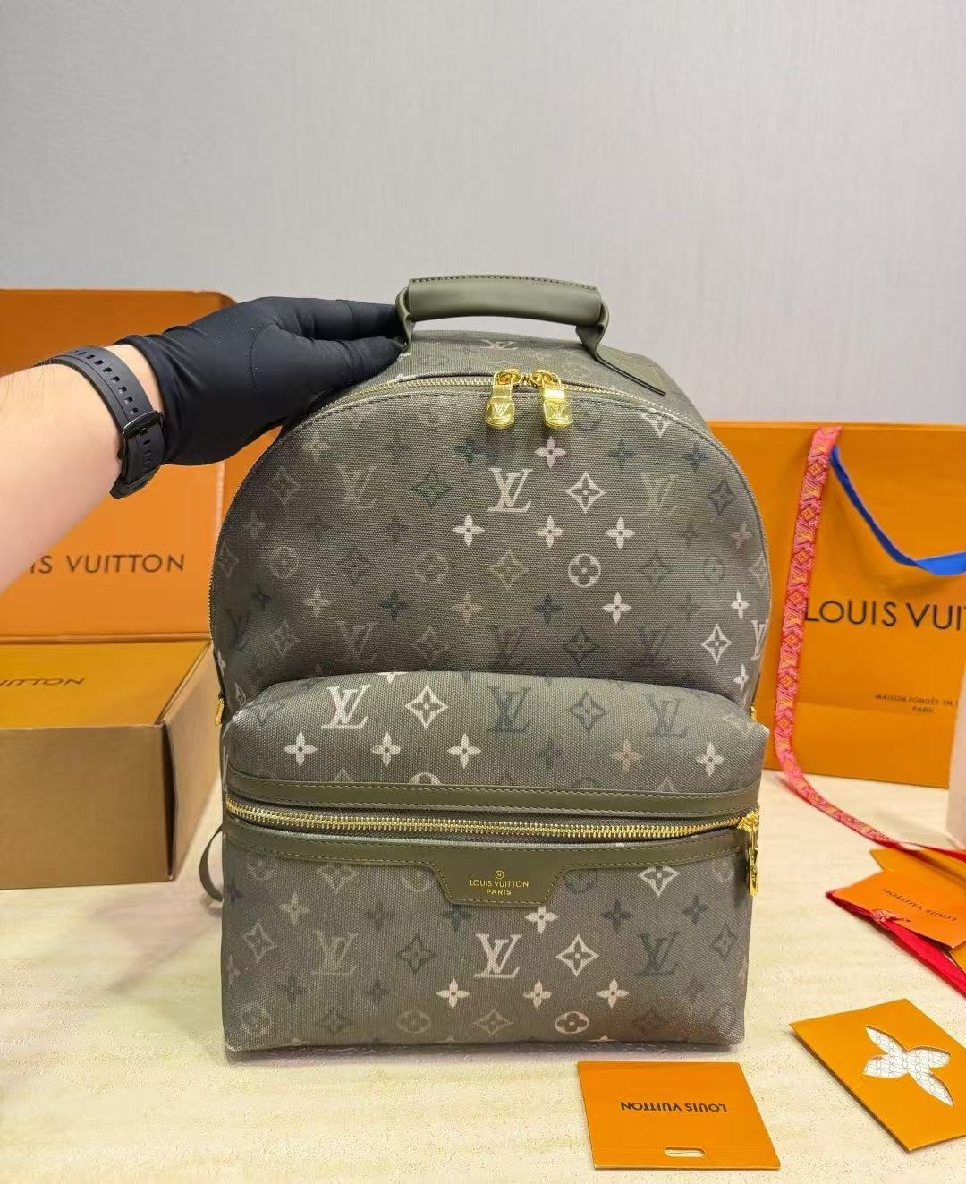 LV Discovery メンズ レザーバックパック【50％割引+送料無料】