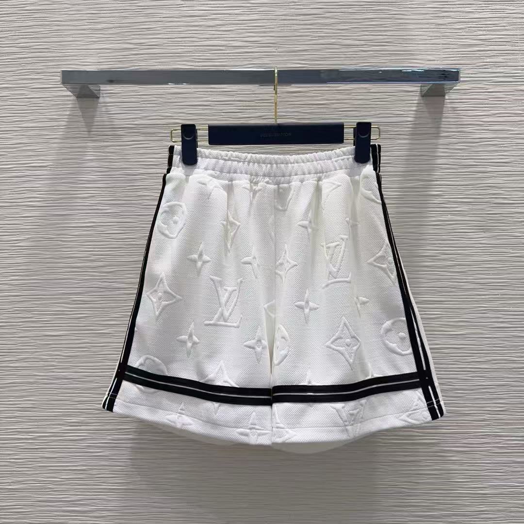 LV ラッフル付きトップス＆ショートパンツ セットアップ【50％割引+送料無料】
