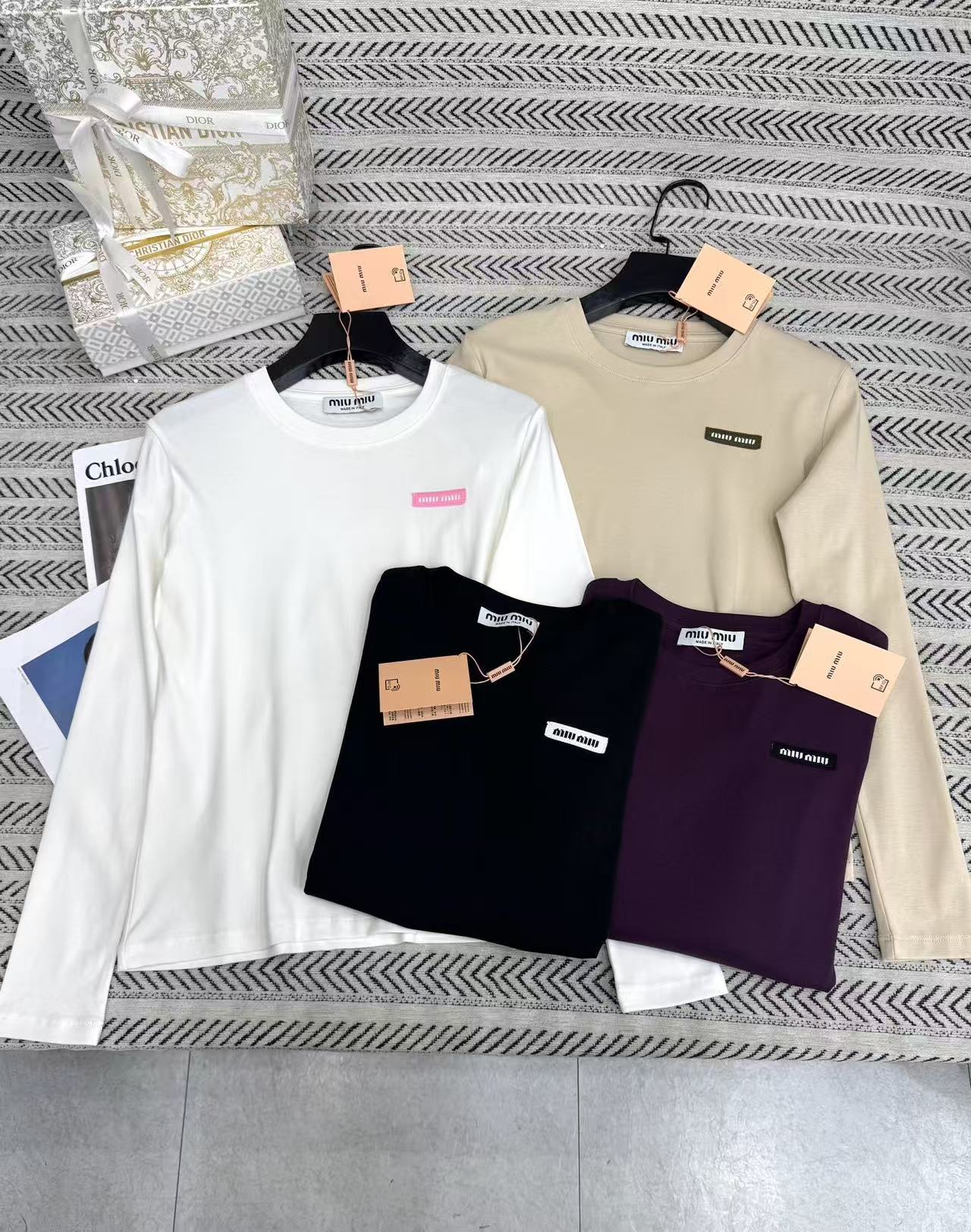 M1UM1U シンプルレター長袖Tシャツ【50％割引+送料無料】